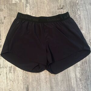 Outdoor Voices Relay Short size Medium